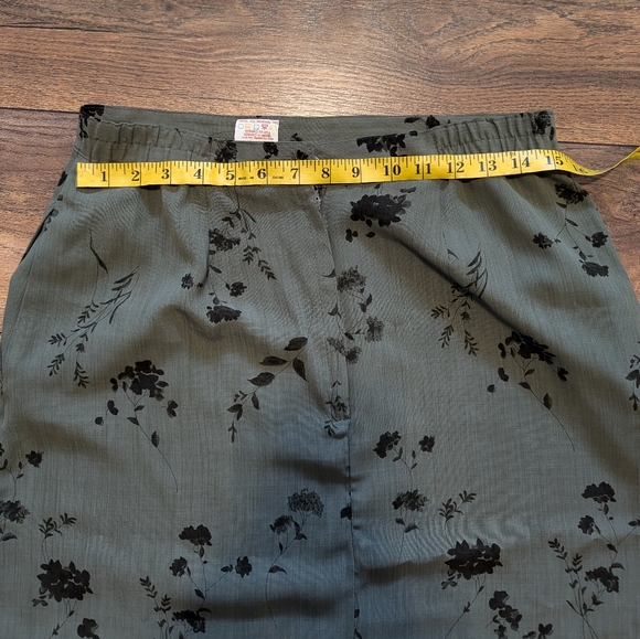 Vintage (90s) green floral midi skirt - Picture 3 of 4